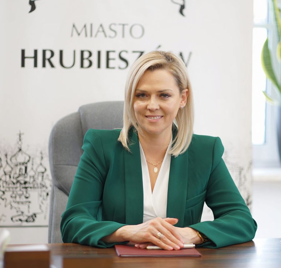 <span>HRUBIESZÓW: </span> Marta Majewska ponownie burmistrzem